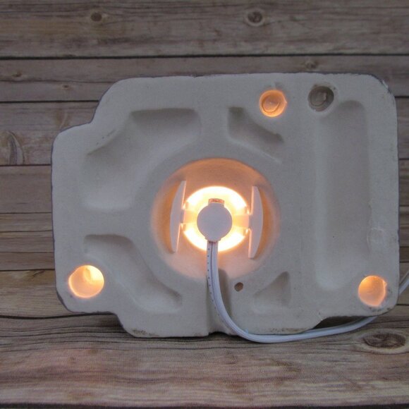 Christmas Town Village STATION Ceramic Oil Tart Melt Warmer - Picture 4 of 7